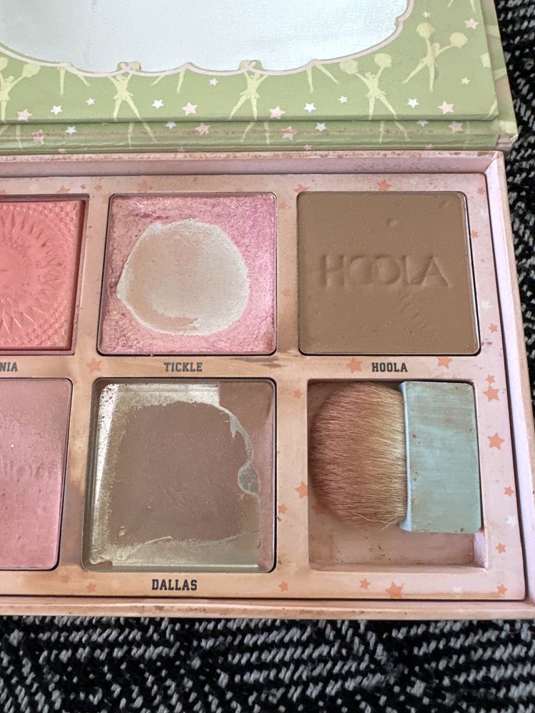 Benefit Cheekleaders Pink Squad Palette