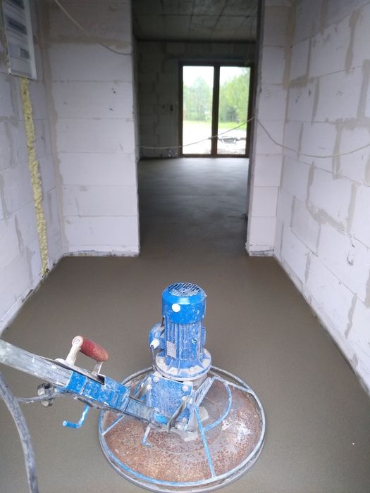 Posadzki betonowe agregatem układanie styropianu, zagęszczanie gruntu