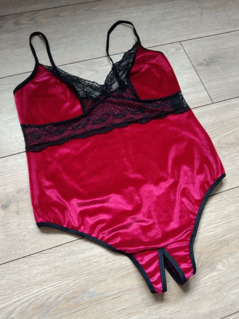 Body erotyczne Venus Stringbody ouvert welur otwór stringi 36 XS S
