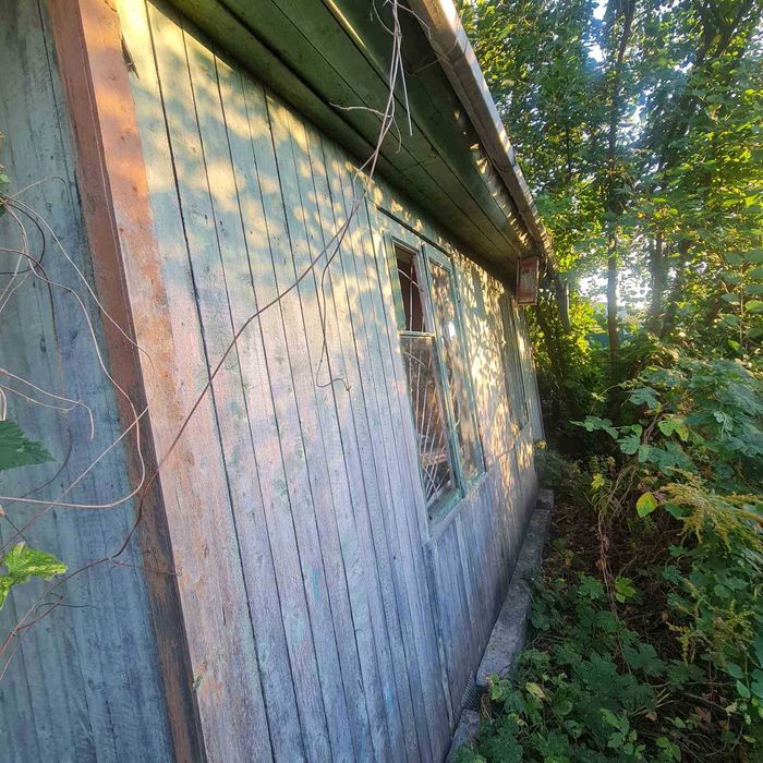 Дача ділянка 10 соток Садівник в межах міста