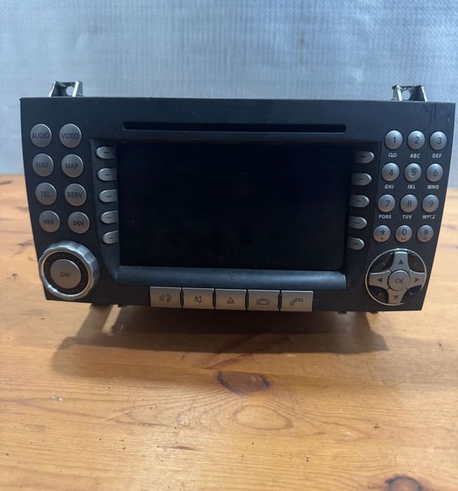 Radio Multimedia Mercedes SLK W171