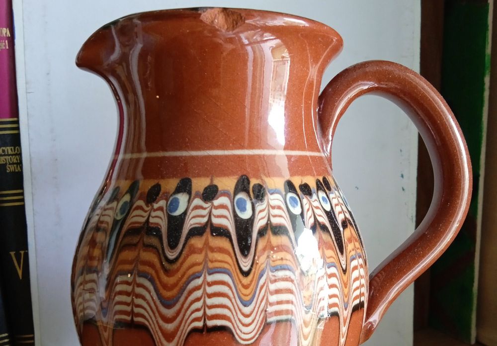 dzbanek ceramika bułgarska