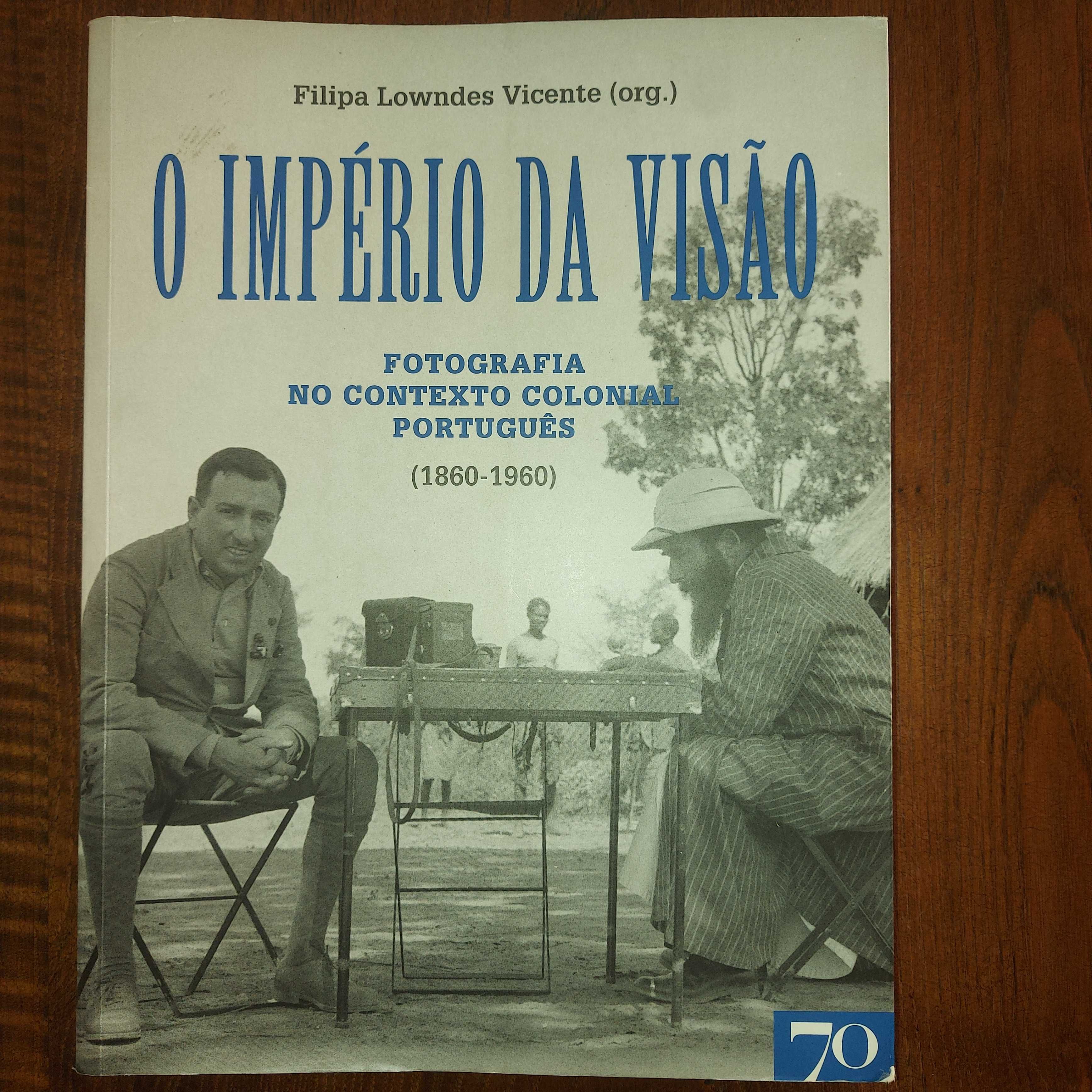 Livro temático do tempo de Portugal colonial em muito bom estado.