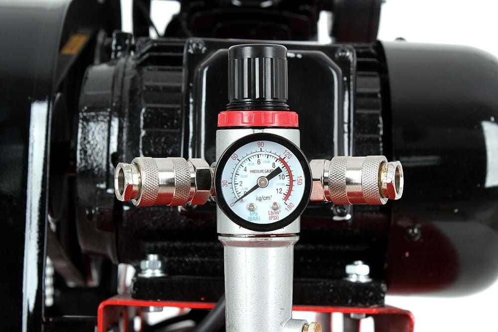 Kompresor olejowy 100L 230V 8bar 480L/m 2 tłoki SEPARATOR KD1472