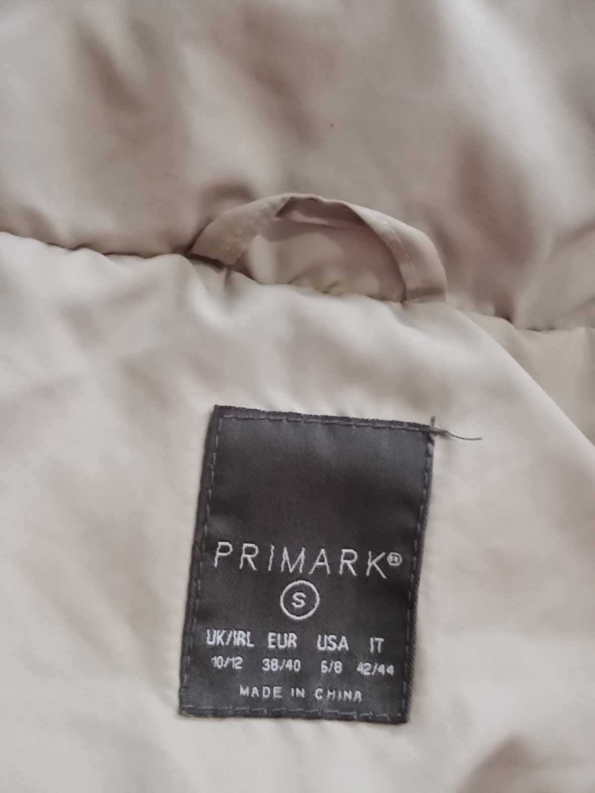 Теплое пальто  с капюшоном   Primark     р .46