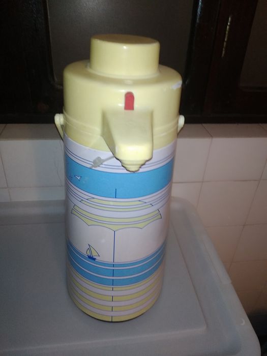 Dispensador de Água ou Café Térmico Portátil Grande
