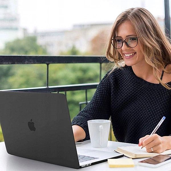 Tech-Protect Smartshell Macbook Air 15/2023 Crystal Clear