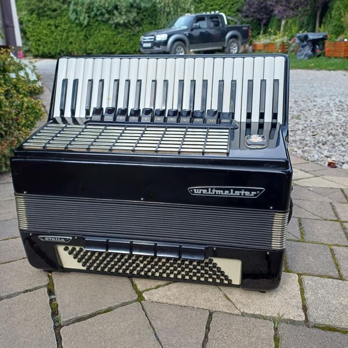 Akordeon Weltmeister 120 basow