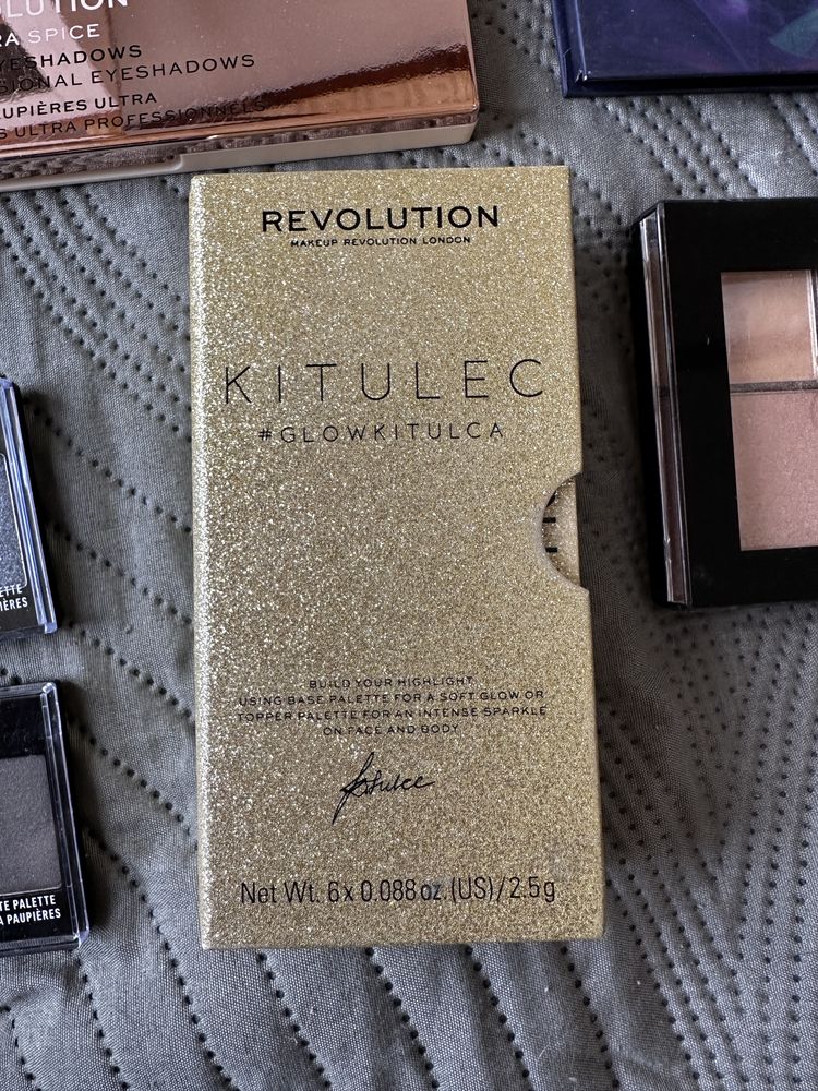 Paleta rozświetlaczy Makeup revolution Kitulec
