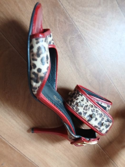 Продам обувь не дорого