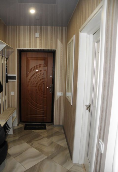 Оренда 1 кім. кв. 50 кв.м. з кухнею студією. Осокорки, ЖК Статус Град