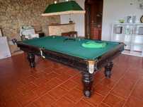 Mesa de snooker com lacagem