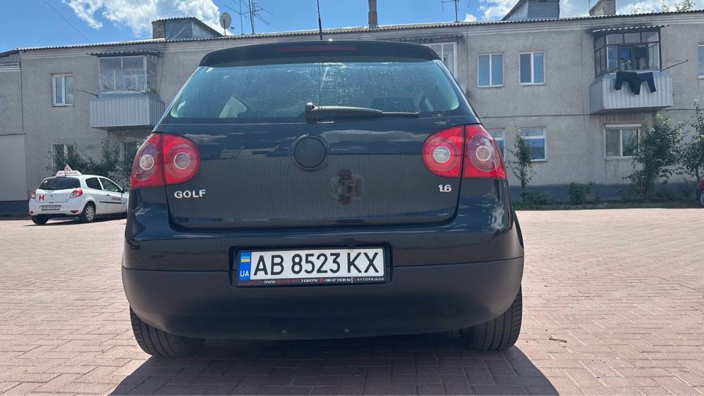 Продам Volkswagen Golf 5