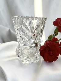 Mały szklany wazonik na kwiatki ala kryształ