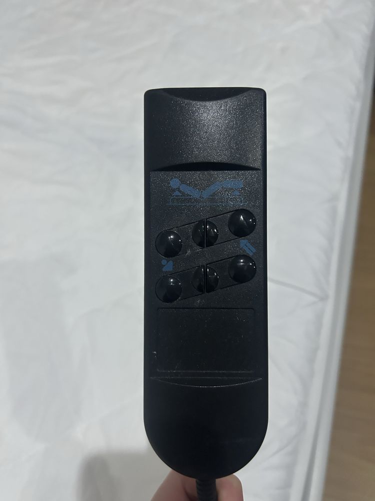 Cama articulada elétrica com colchão anti escaras e barras laterais