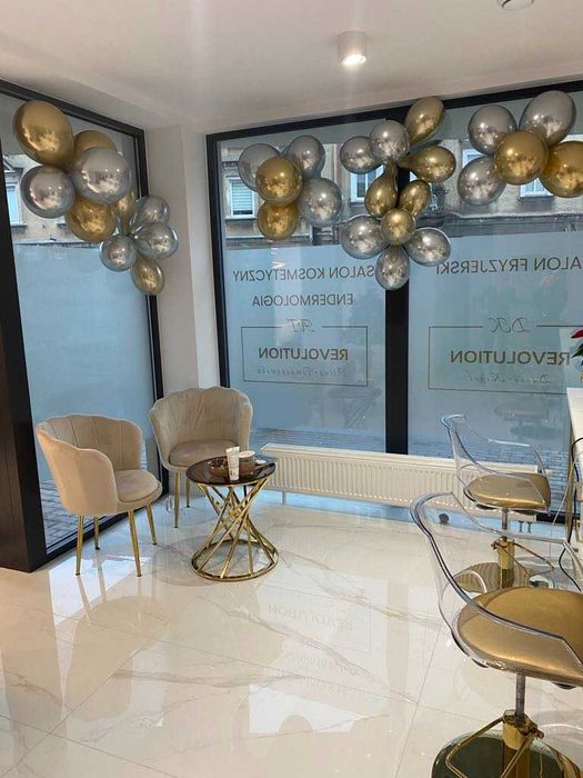 Podnajmę stanowiska fryzjerskie