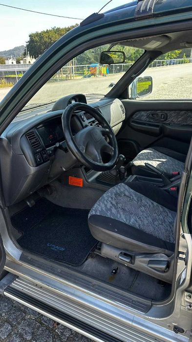 l200 strakar 4x4