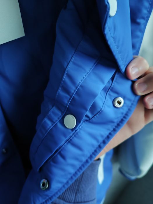 Новий бомбер від бренду zara з топовим дизайном y2k sk8 swag