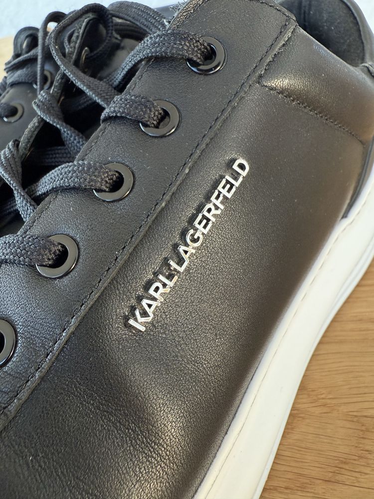 KARL LAGERFELD KAPRI Mens KC rozm. 45 jak nowe
