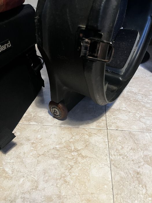 Caixa rigida para violoncelo SKB