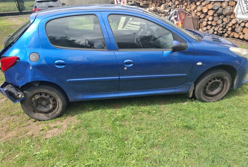 Peugeot 206+ 2009r