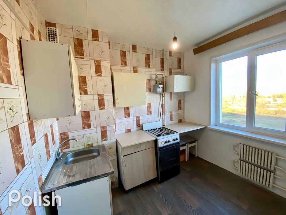 Продам 2-к Восточный 3 ( Східний 3 ) вул Лісового Чорновола