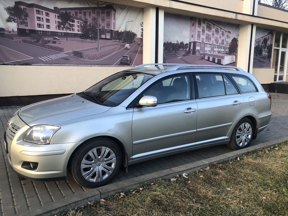 Toyota Avensis 2006, 1,8 Бензин