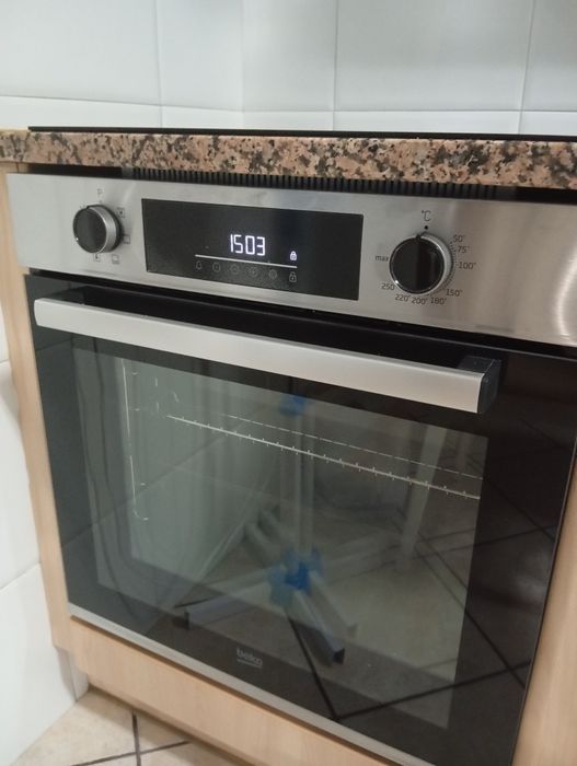 Placa e Forno BEKO