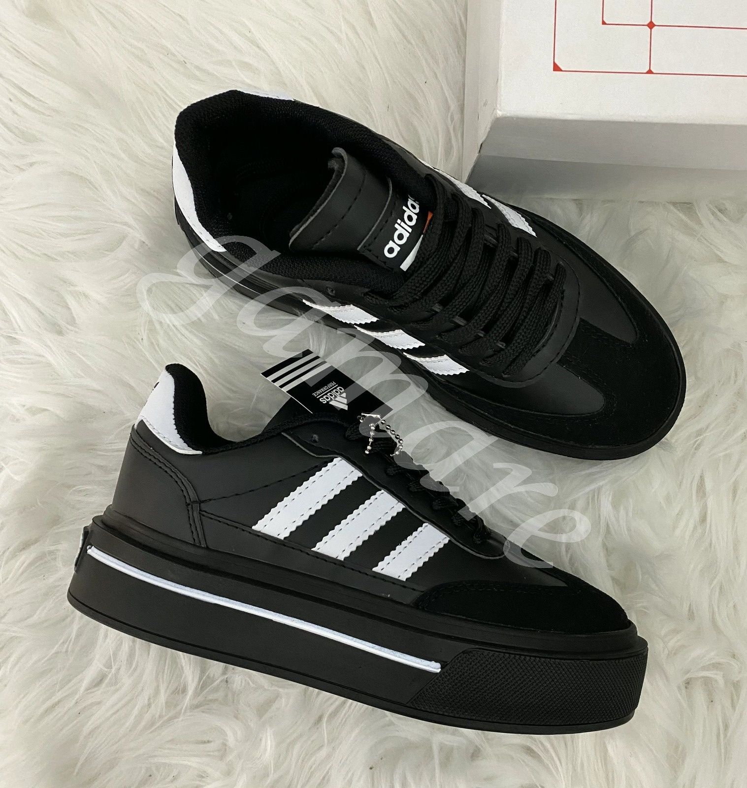 Damskie buty sportowe ADIDAS nowość pełna rozmiarówka hit