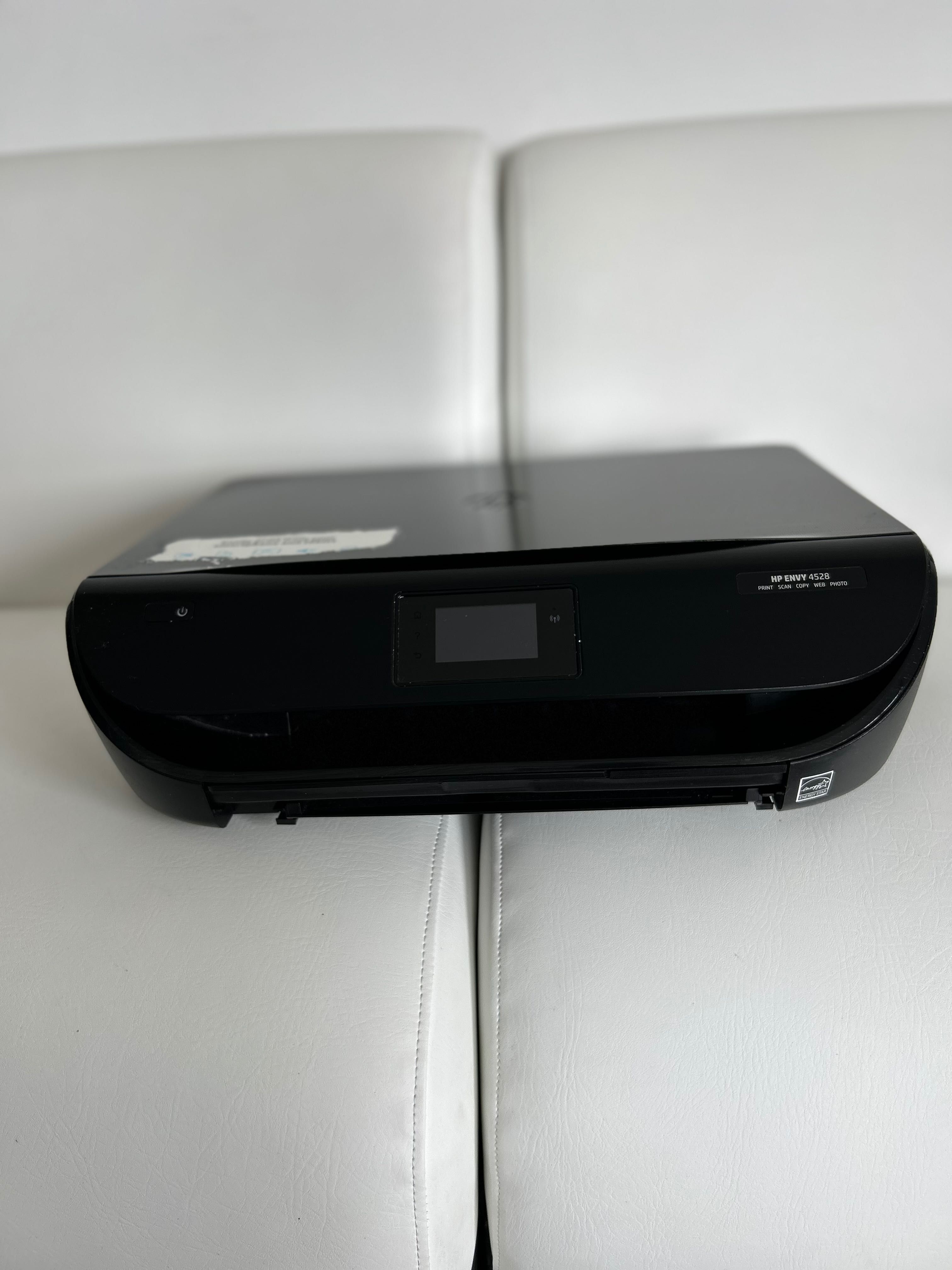 Impressora HP ENVY 4528, usada, funciona super bem