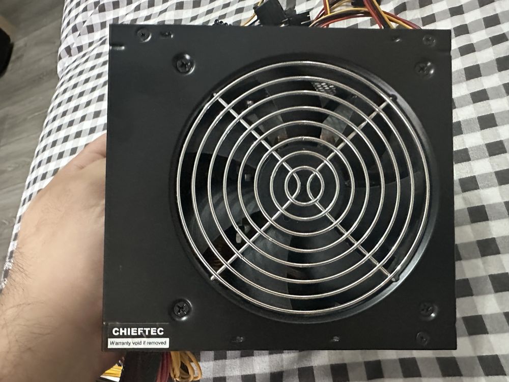 Блок живлення Power supply Chieftec GPS-700A8