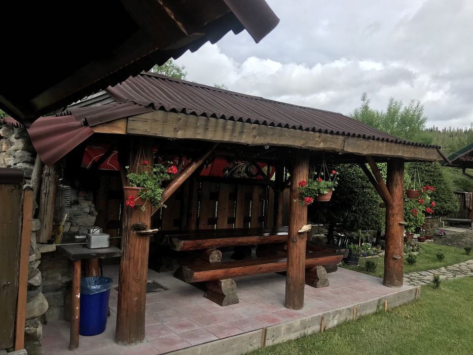 Котедж. Відпочинок а Карпатах.