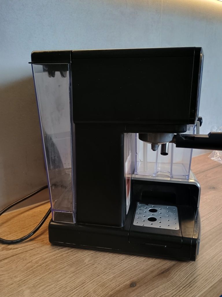 Ekspres do kawy Breville Prima Latte