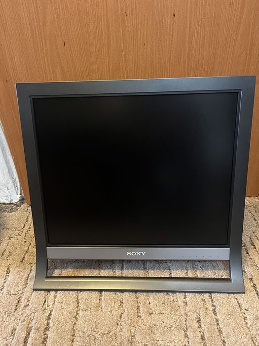 Monitor LCD Sony SDM-HS95 19 cali