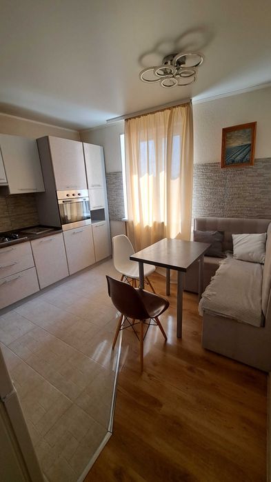 Здається 1к в новому будинку