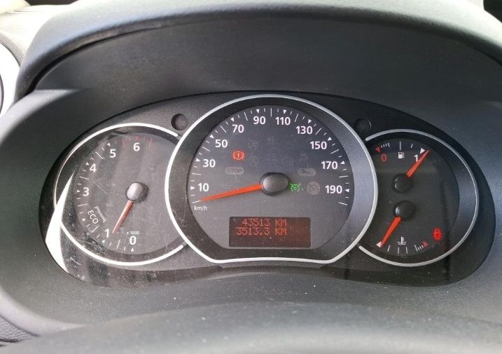 Kangoo 43000km ano 2021