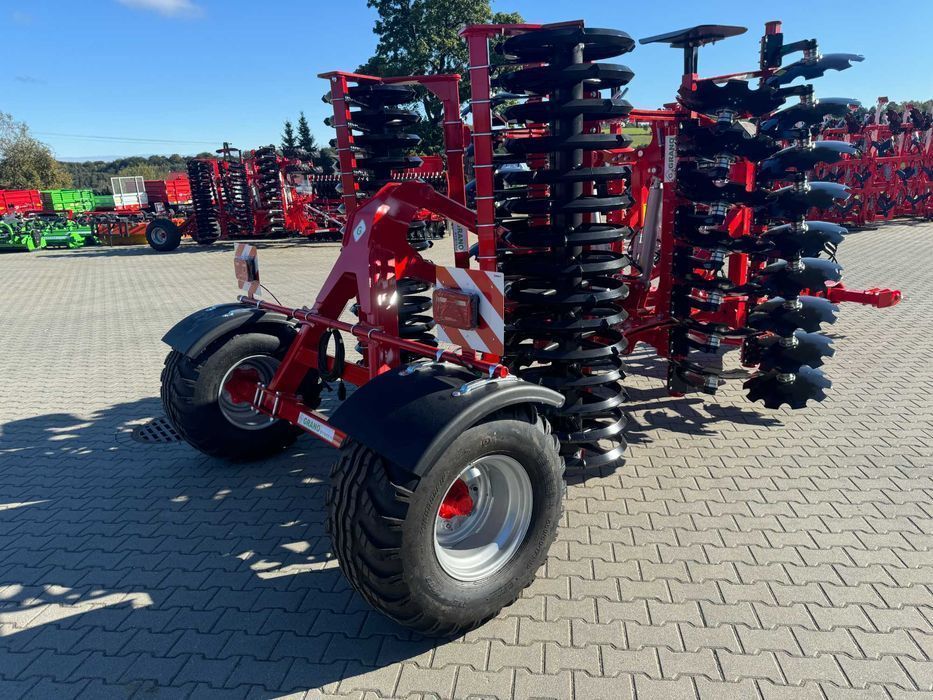 Brona talerzowa hydrauliczna Grano System SHS 4 siłowniki wózek