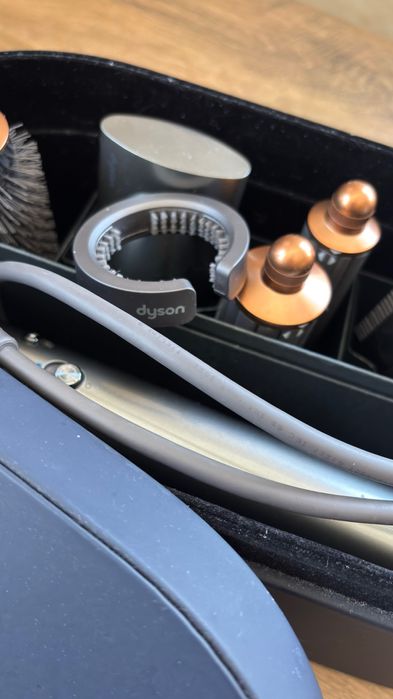 Dyson стайлер оригинал