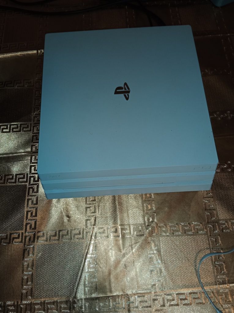 Playstation 4 Pro 1 Tb