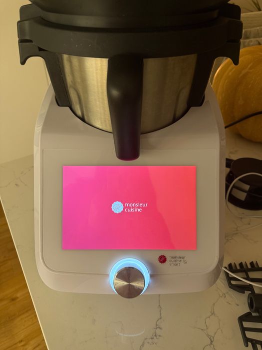 Monsieur Cousine Smart