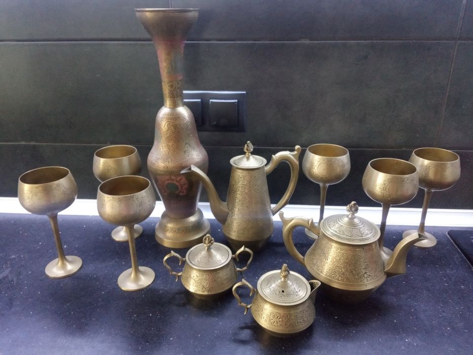 Посуда серебру из Индии