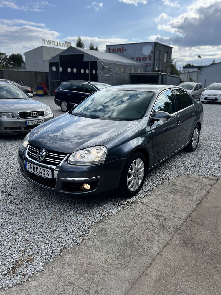 Volkswagen Jetta 1.6 Fsi 2007 rok Mały przebieg! Z Niemiec!