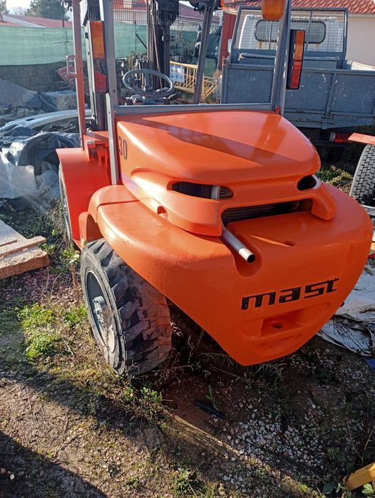 Empilhador mast explorer 30. Motor perkins 3cilindros torre triplex4x4