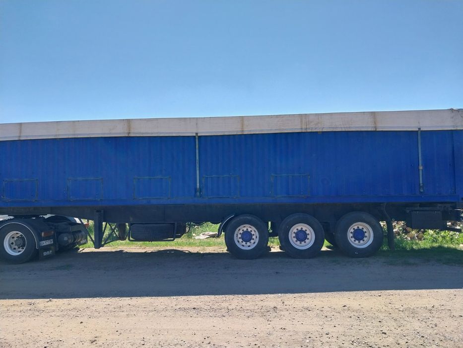 Контейнеровоз напівпричіп Schwarzmueller