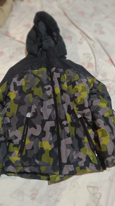 Тепла зимова куртка для хлопчика