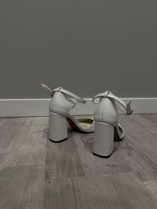 Жіночі туфлі з натуральної шкіри, 37 розмір