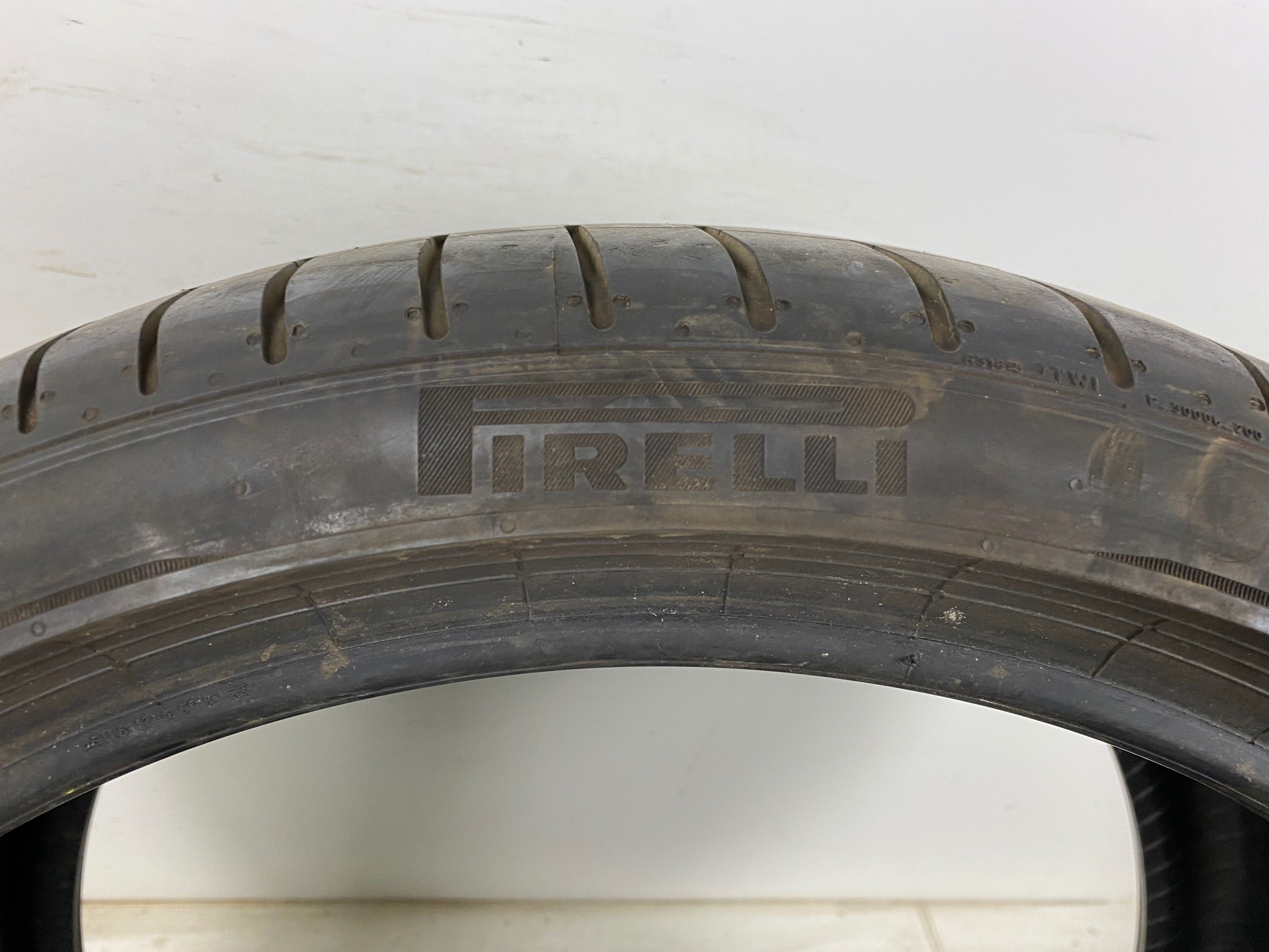 295/30R20 101Y Pirelli P Zero PZ4 MO1