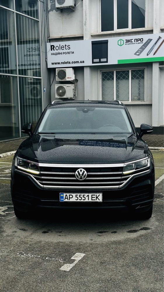 Продам Volkswagen Touareg 2018