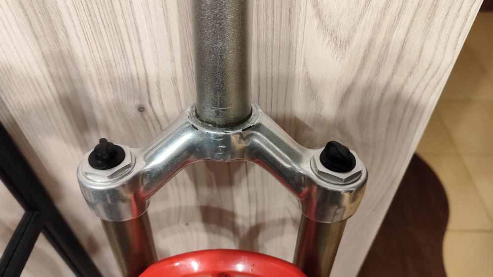 Amortyzator Rock Shox SID XC, 26", 1390g.