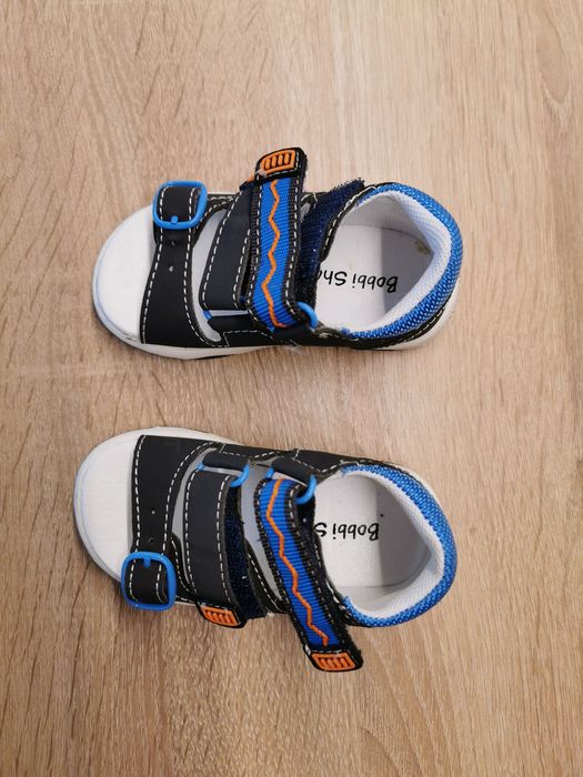 Sandałki dziecięce